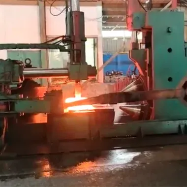 Una empresa con sede en Fujian adquirió una máquina roladora de anillos D53KS-1200